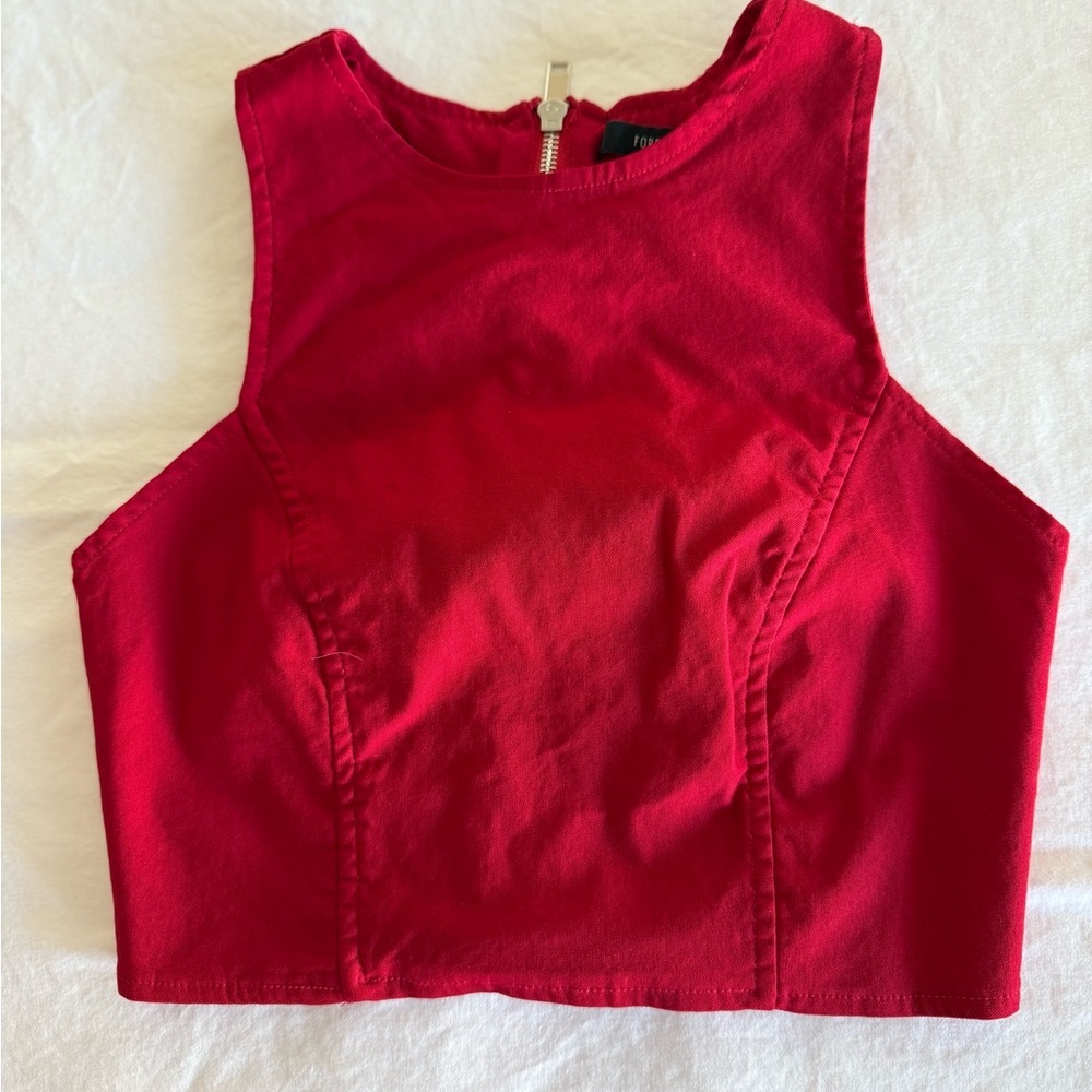FOREVER 21 Red Sleeveless Crop Top - Small